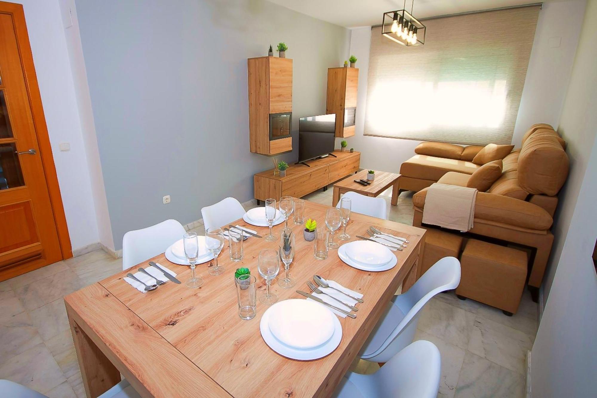 Ave Huelin 3Rooms Alojamiento Con Parking Y Ac 马拉加 外观 照片